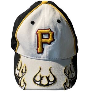 New Era Youth Pirates Hat with flame detail‎ one size fits most